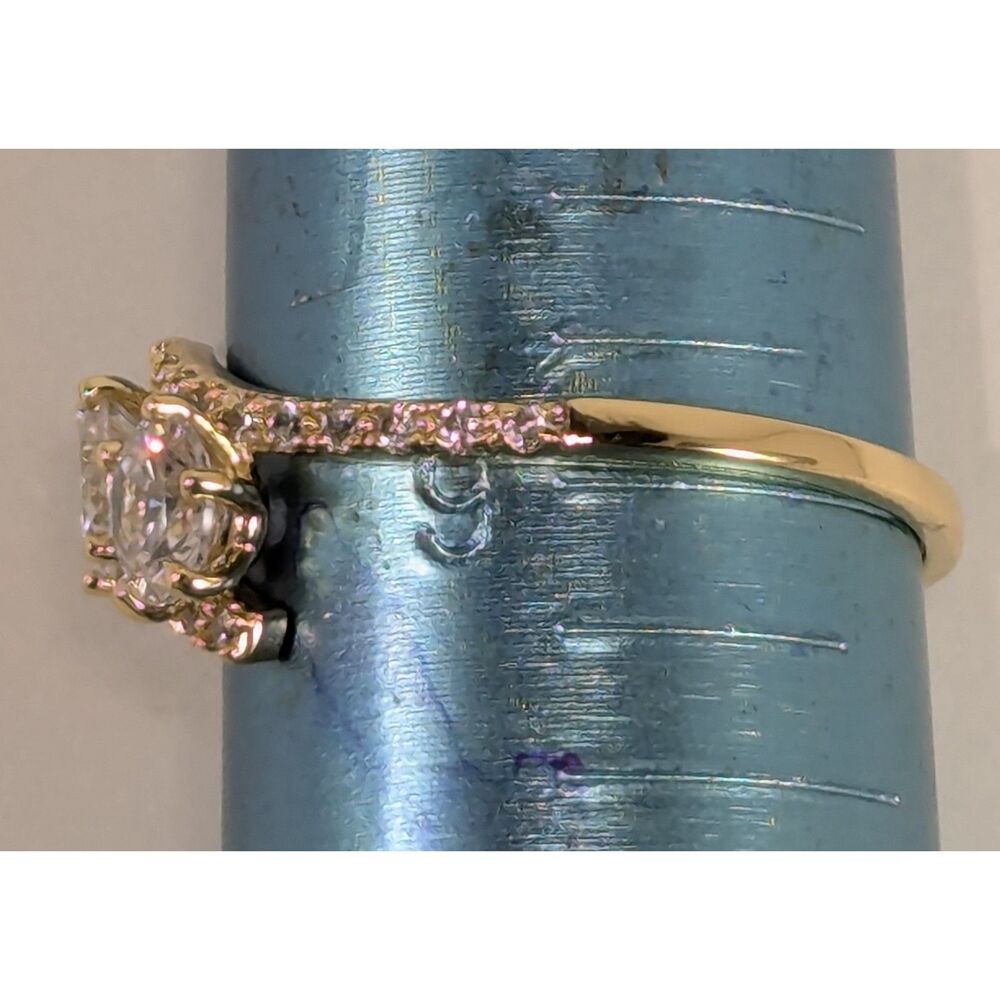 Clear Rhinestone Ring Size 9 - Picture 4 of 7